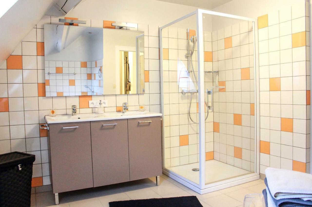 Appartement Passe Partout Lucenay-l'Eveque 外观 照片
