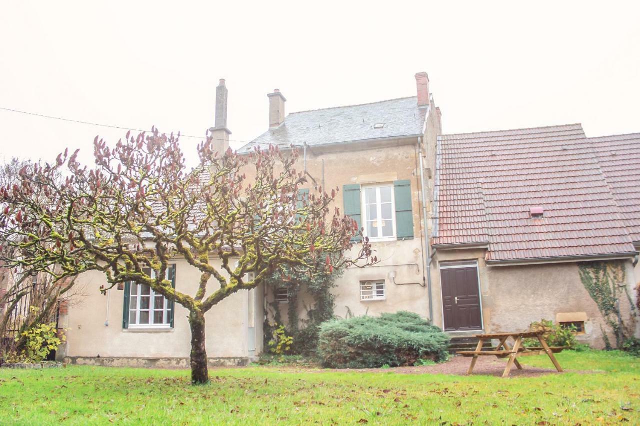 Appartement Passe Partout Lucenay-l'Eveque 外观 照片